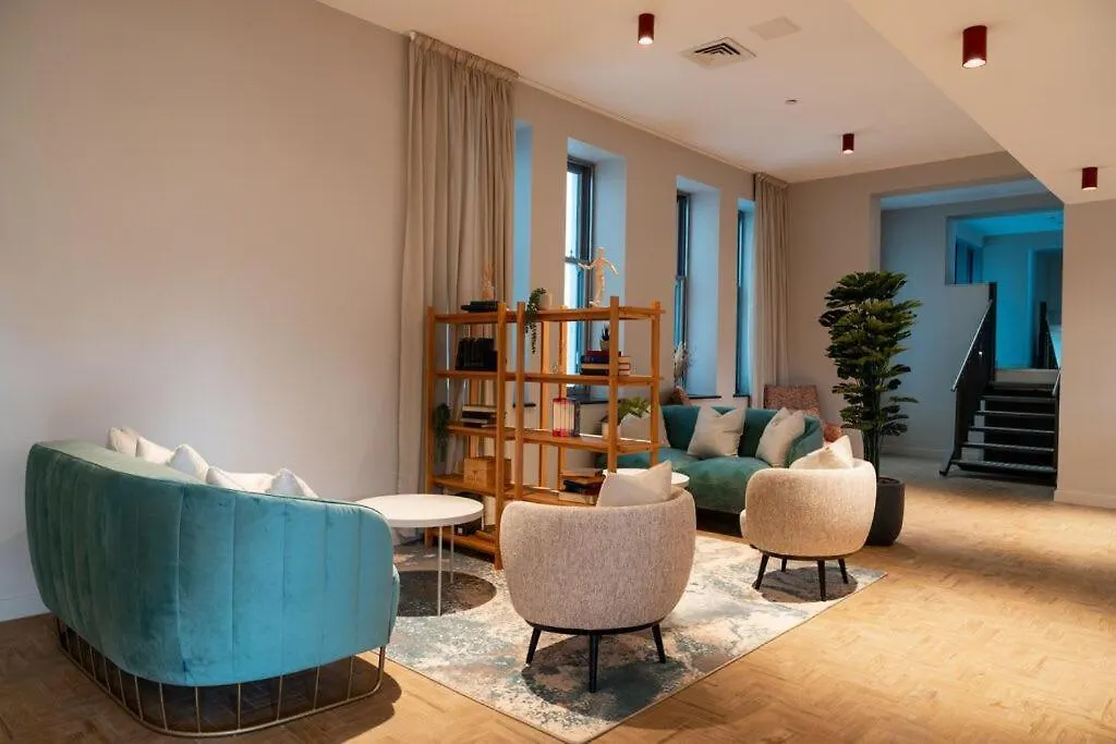 Leonardo Living Modern Studios & Ensuites In Leeds