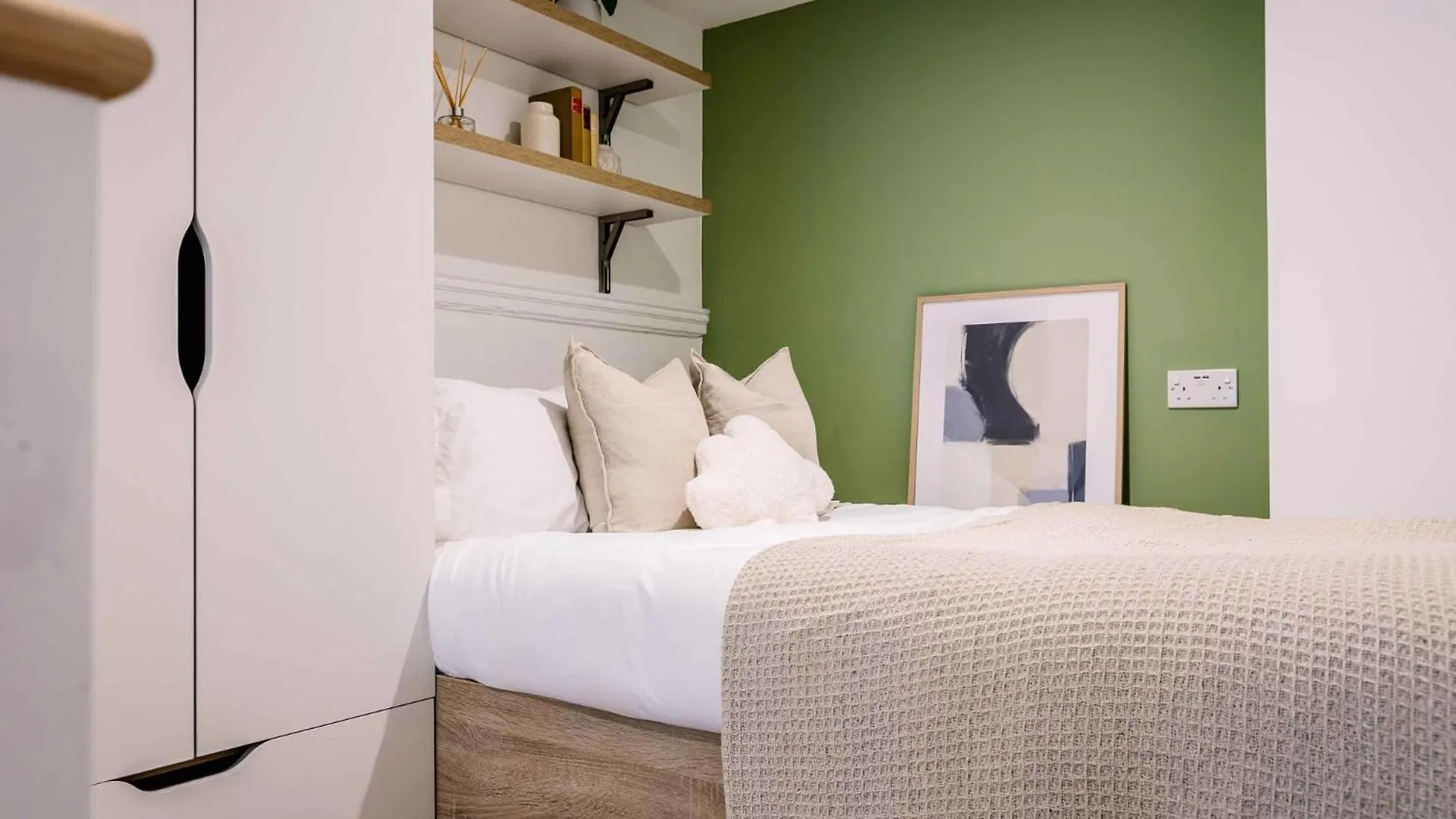 Leonardo Living Modern Studios & Ensuites In Leeds Leeds (West Yorkshire)